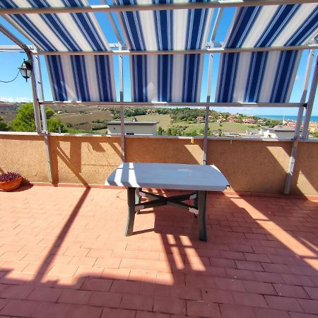 Bed and Breakfast Le Tre Palme Ancona Esterno foto