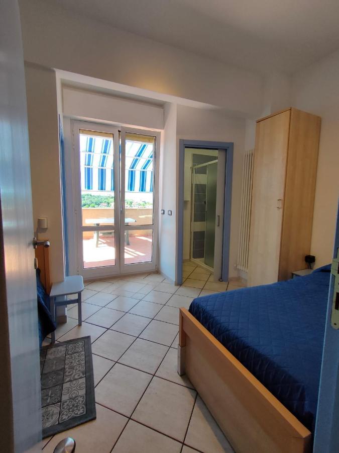 Bed and Breakfast Le Tre Palme Ancona Esterno foto