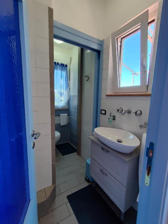 Bed and Breakfast Le Tre Palme Ancona Esterno foto