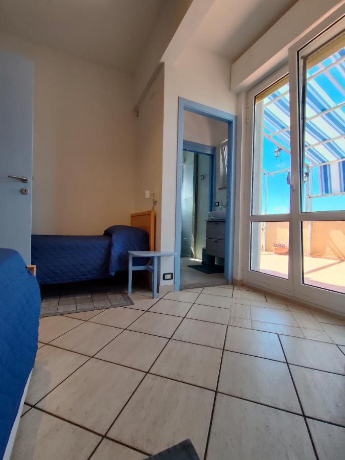 Bed and Breakfast Le Tre Palme Ancona Esterno foto