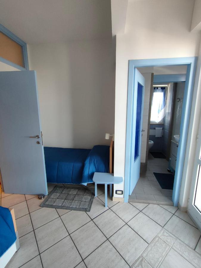 Bed and Breakfast Le Tre Palme Ancona Esterno foto